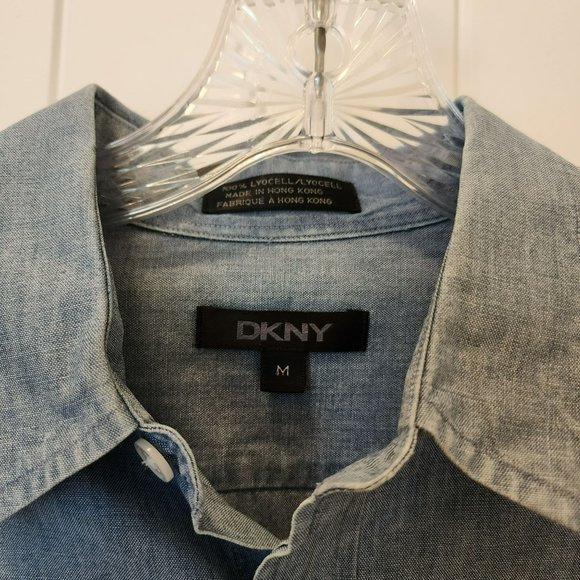 Ladies DKNY Button Shirt Size Medium - Picture 2 of 11
